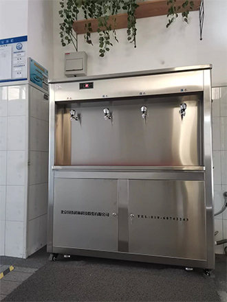 北京一七一中學(xué).jpg 北京一七一中學(xué).jpg